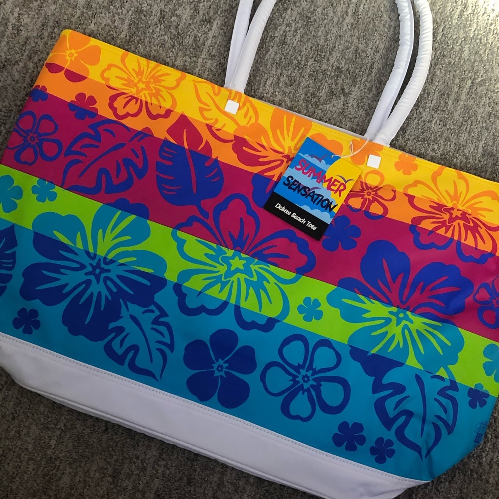 Spacious beach bags